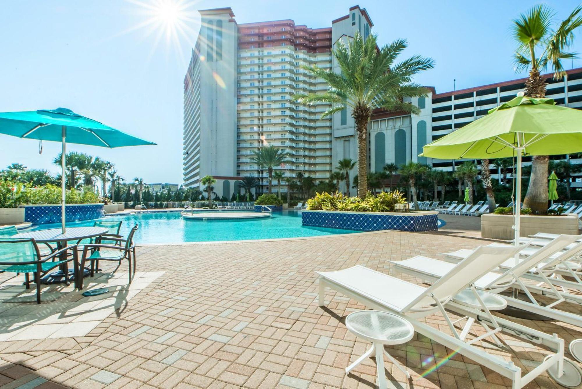 Laketown Wharf 1803 Holiday home *